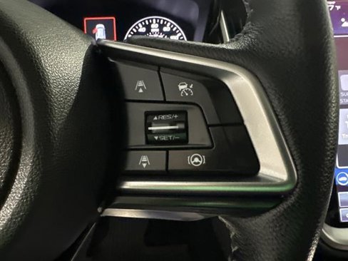Used 2020 Subaru Outback Premium image 32