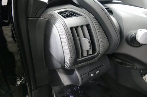 Used 2025 Toyota bZ4X AWD image 14