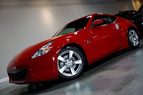 Used 2010 Nissan 370Z Touring image 32