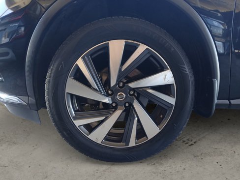 Used 2018 Nissan Murano Platinum image 14