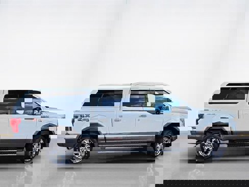 Used 2016 Ford F150 Lariat image 2