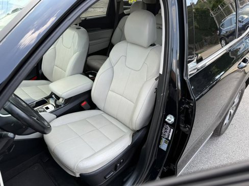 Used 2020 Kia Telluride EX image 7