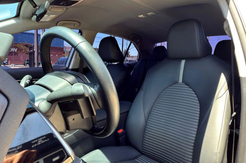 Used 2023 Toyota Camry SE image 10