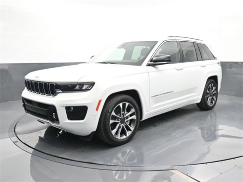 Used 2024 Jeep Grand Cherokee Overland w/ Trailer Tow Package image 1