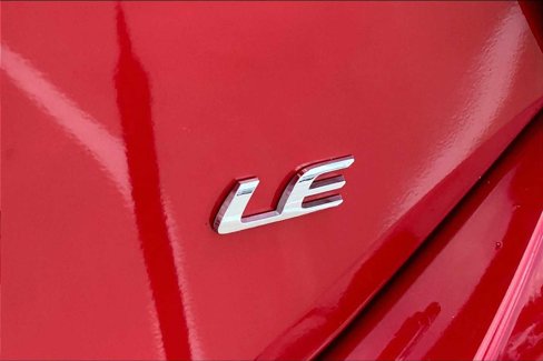 Used 2019 Toyota Corolla LE image 9