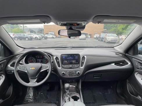 Used 2024 Chevrolet Malibu LT image 29