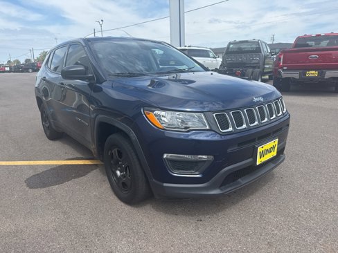 Used 2021 Jeep Compass Sport image 3