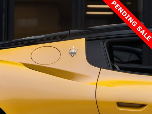 Used 2022 Maserati MC20 Coupe image 27