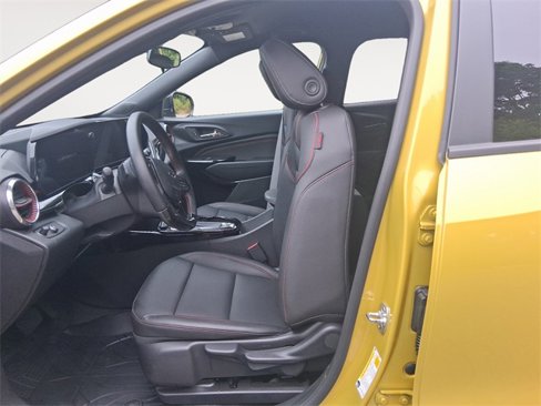 Used 2024 Chevrolet Trax RS w/ Driver Confidence Package image 9