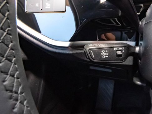 Certified 2025 Audi Q3 2.0T Premium image 13
