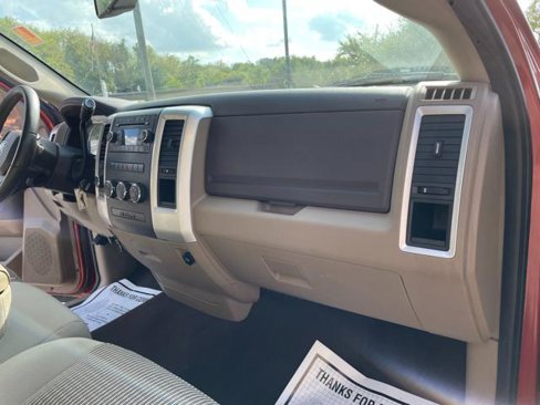 Used 2009 Dodge Ram 1500 Truck SLT image 28