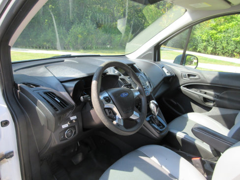 Used 2014 Ford Transit Connect XL image 25