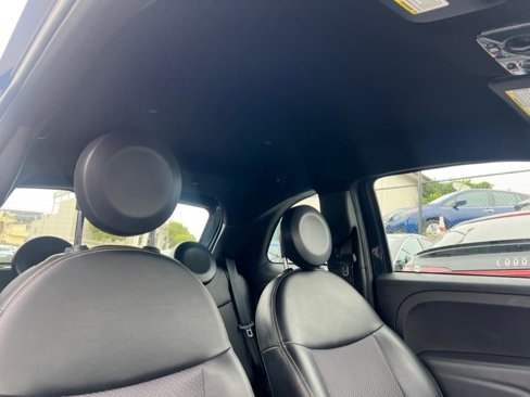 Used 2018 FIAT 500 e w/ Esport Package image 26