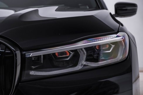 Used 2022 BMW 750i xDrive w/ Executive Package image 7