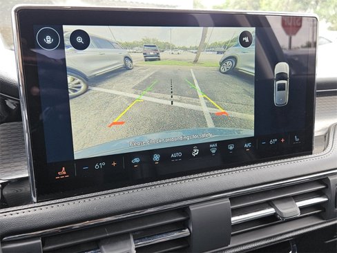 Certified 2023 Lincoln Corsair FWD image 17