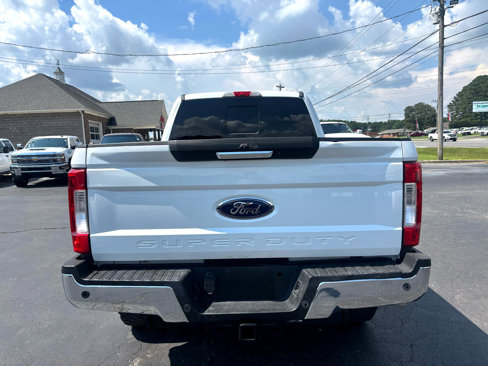 Used 2017 Ford F250 Lariat w/ FX4 Off-Road Package image 6