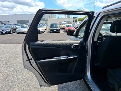 Used 2014 Dodge Journey SE image 26