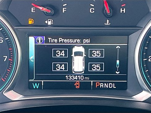 Used 2018 Chevrolet Traverse Premier image 12