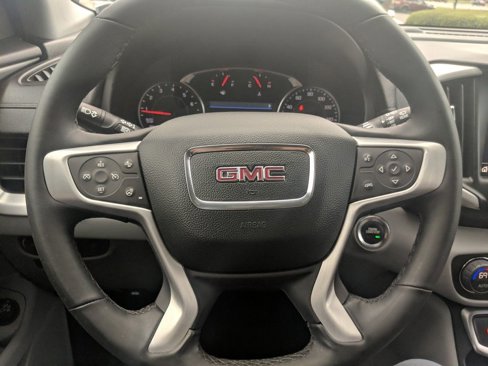 Used 2024 GMC Terrain SLT image 19