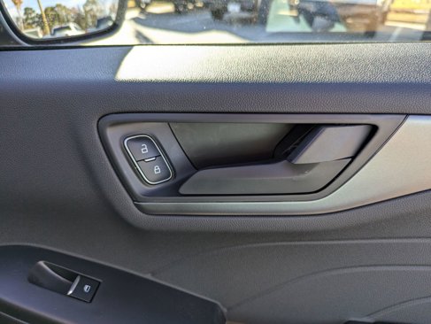 New 2025 Ford Escape Active image 39