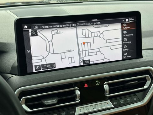 Certified 2024 BMW X3 xDrive30i w/ Premium Package image 34