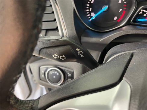 Used 2016 Ford Escape Titanium image 13