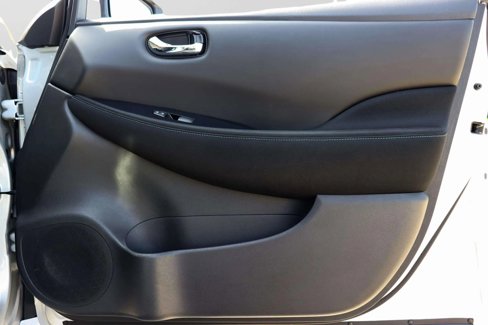 Used 2020 Nissan Leaf SV w/ Protection Package image 31