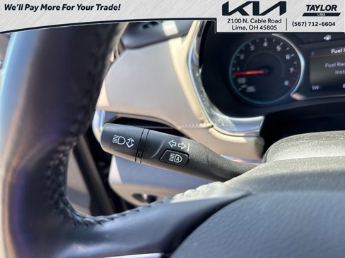 Used 2022 Chevrolet Traverse LT image 19