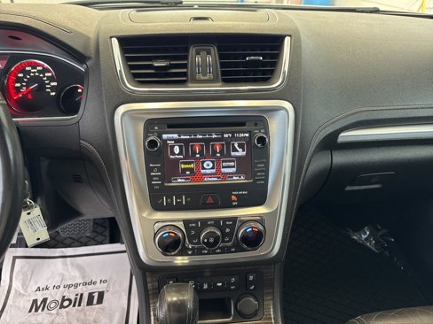 Used 2014 GMC Acadia SLT image 23