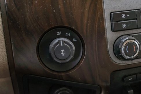 Used 2011 Ford F250 Lariat w/ Lariat Interior Pkg image 35