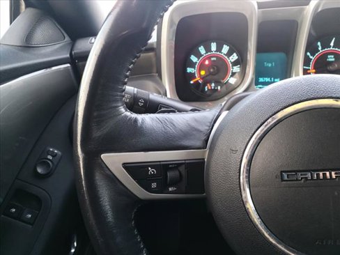Used 2010 Chevrolet Camaro LT image 14
