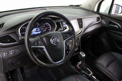 Used 2019 Buick Encore Essence image 4