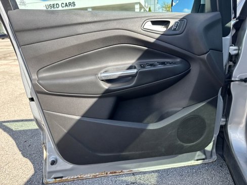 Used 2015 Ford Escape SE image 11