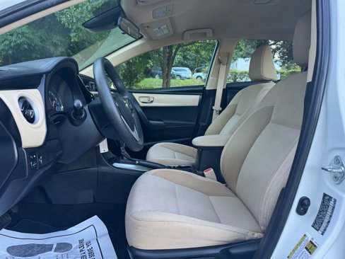 Used 2017 Toyota Corolla L image 21