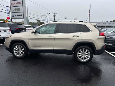 Used 2015 Jeep Cherokee Limited image 4