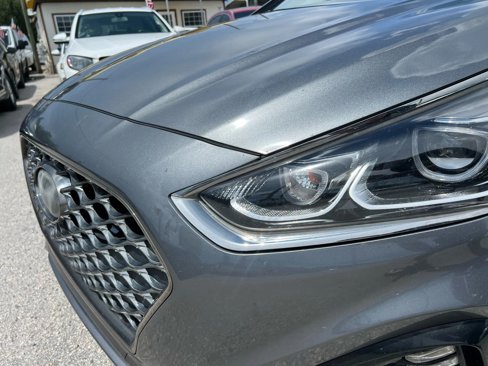 Used 2019 Hyundai Sonata Limited w/ Ultimate Package 04 image 9