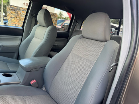 Used 2011 Toyota Tacoma PreRunner image 36