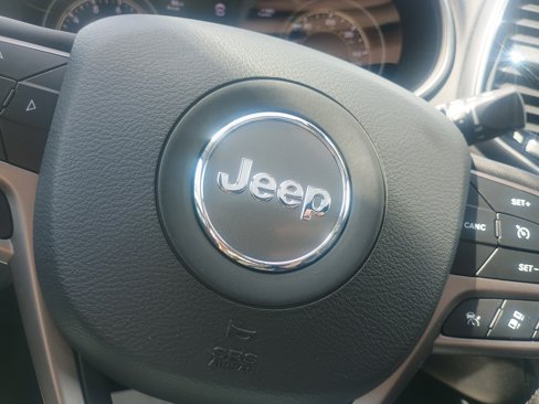 Used 2022 Jeep Cherokee Limited image 24