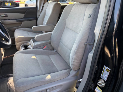 Used 2014 Honda Odyssey EX image 58