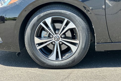 Certified 2021 Nissan Sentra SV image 25