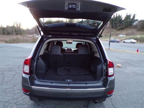 Used 2017 Jeep Compass High Altitude image 46