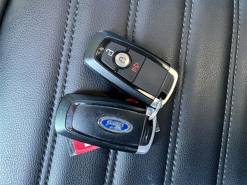 Used 2019 Ford Edge SEL w/ Equipment Group 201A image 11