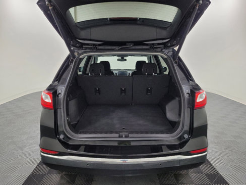 Used 2018 Chevrolet Equinox LT image 29