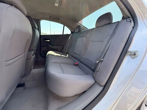 Used 2013 Chevrolet Malibu LS image 11