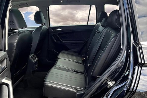 Used 2022 Volkswagen Tiguan SE image 22