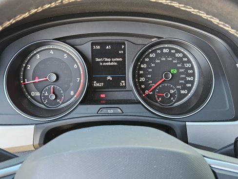 Used 2021 Volkswagen Atlas Cross Sport SE image 33