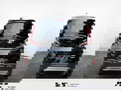 New 2025 Kia Soul LX w/ LX Technology Package image 4