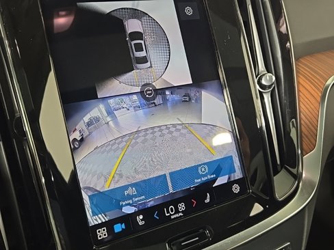Certified 2025 Volvo S60 B5 Plus image 27