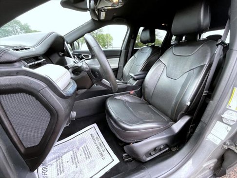 Certified 2023 Jeep Compass Limited image 11