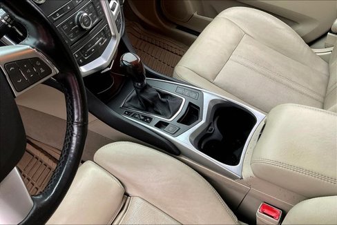 Used 2012 Cadillac SRX Luxury image 13
